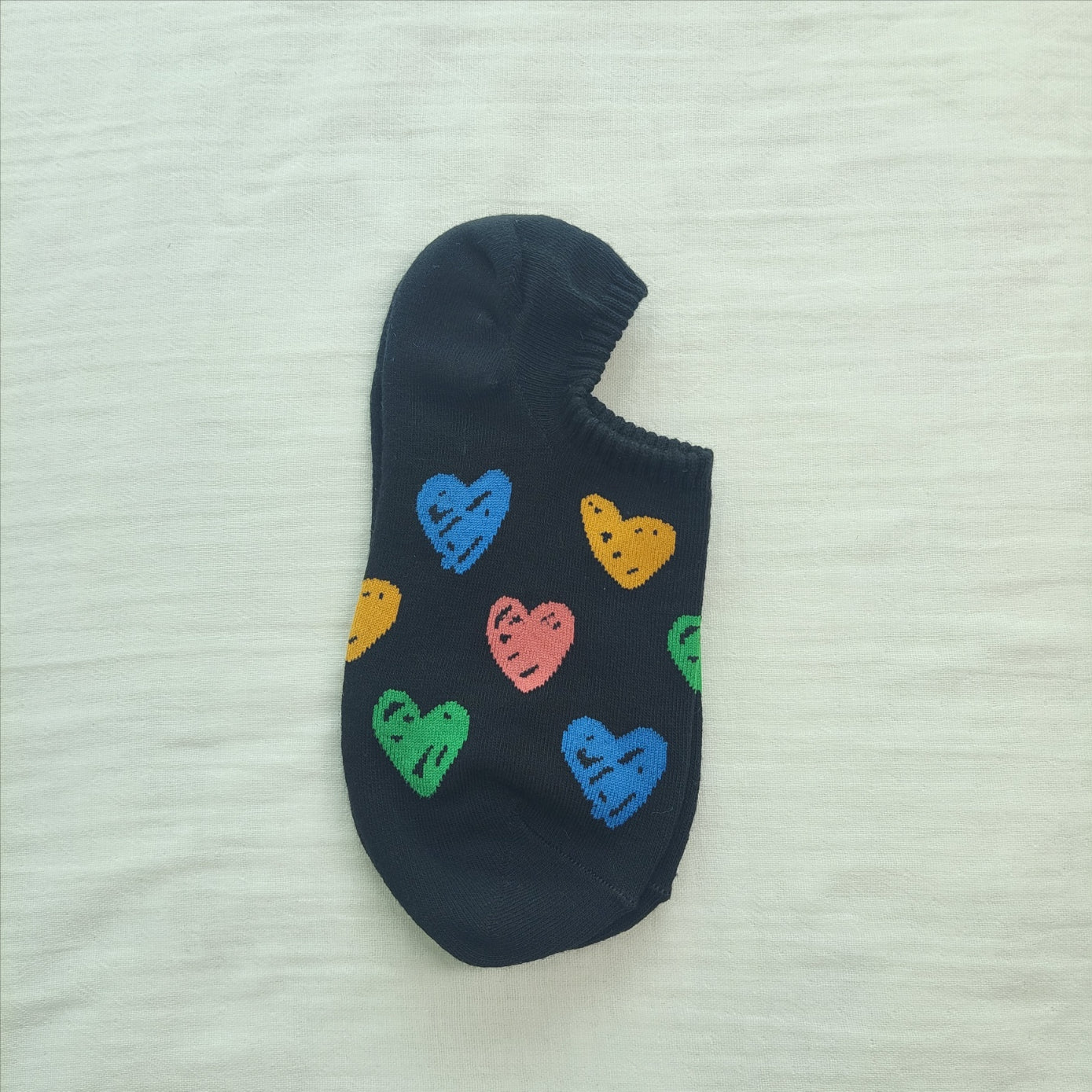 Korean Heart No-Show Socks – 4-Pair Bundle (Cute & Comfortable)