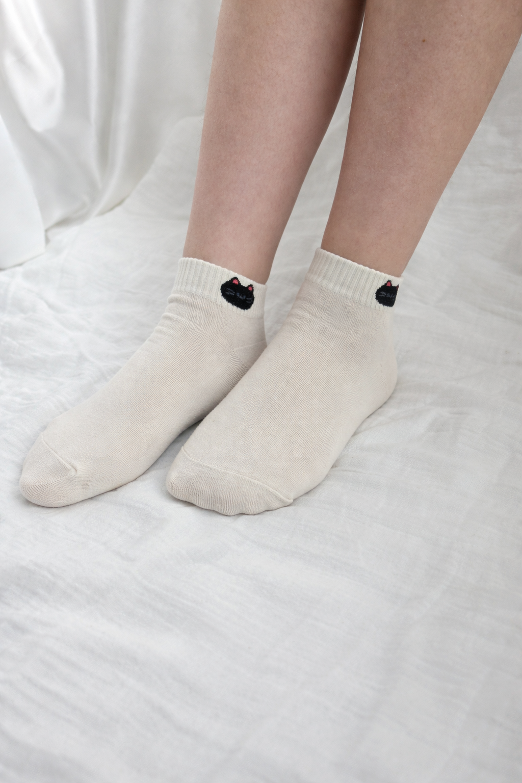 Embroidered Character Ankle Socks - 3 Pair Set -  Simple daily start